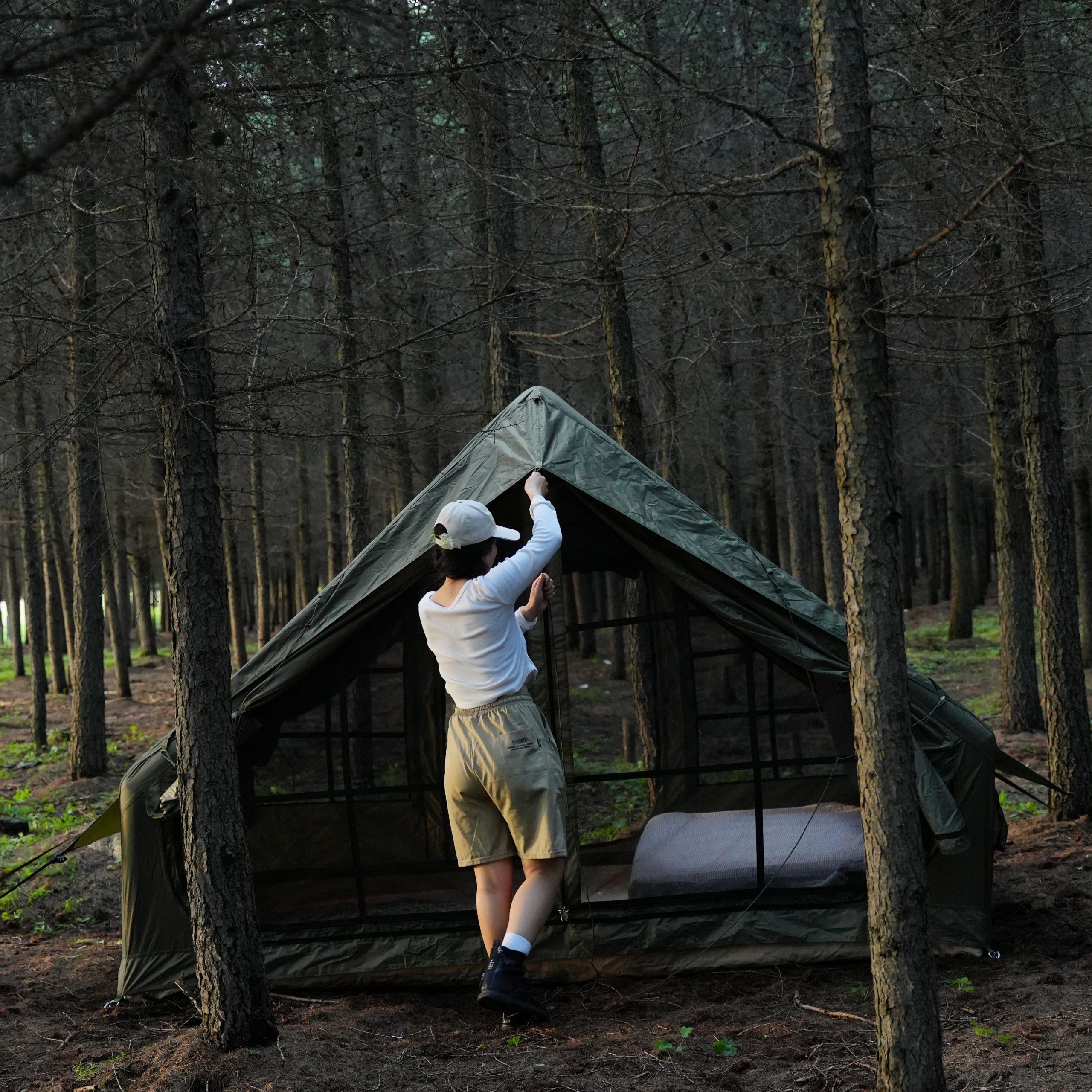 🏕️ Best Camping Tent for Road Trips | Why Inflatable Tents Are Perfect for Travel