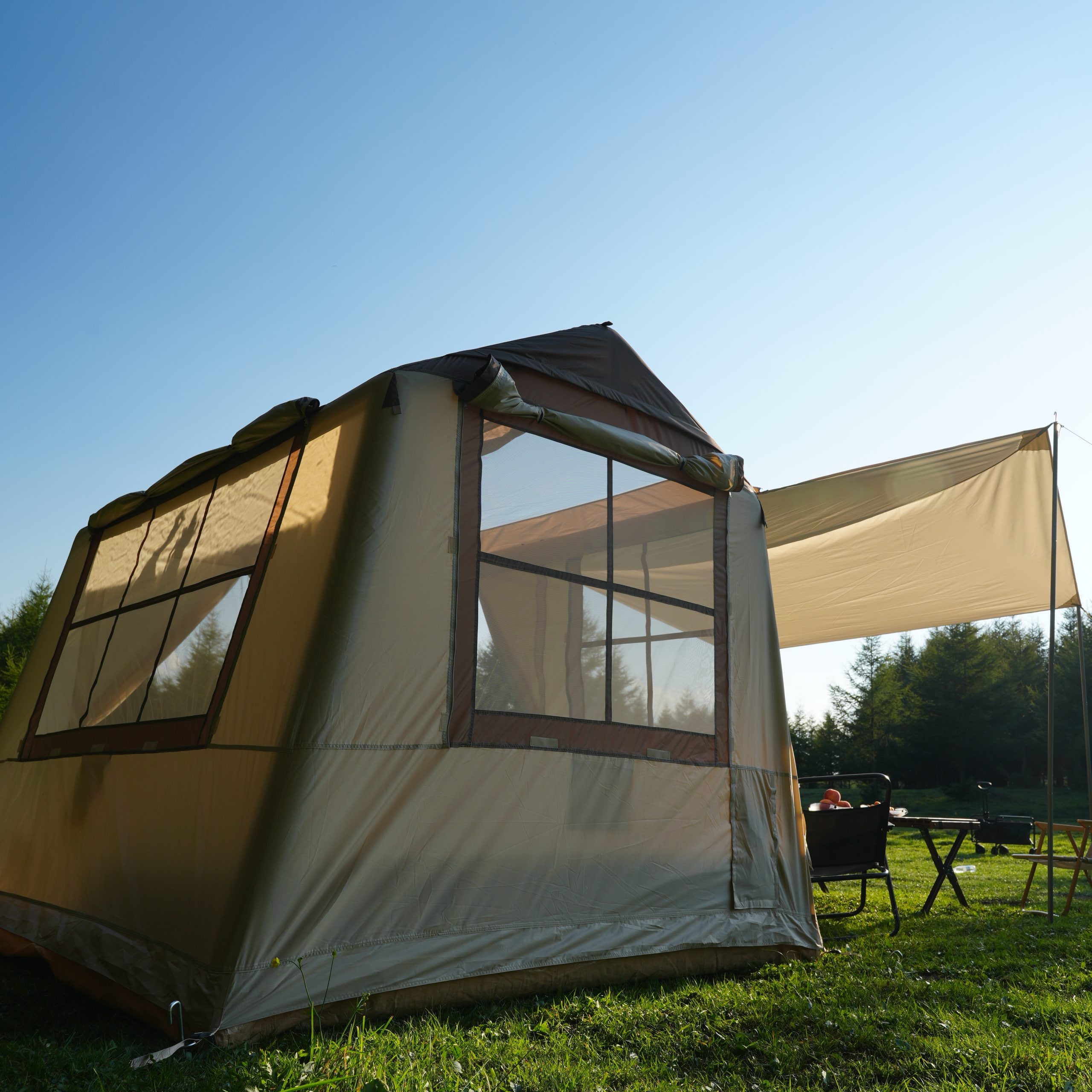 🏕️ Best Camping Tent for Hot Weather | Stay Cool with Modern Inflatable Tents
